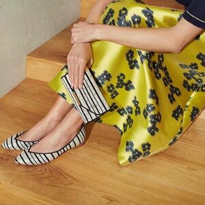 ** NWT ** SK Sana Skirt LK Bennett London - US 8